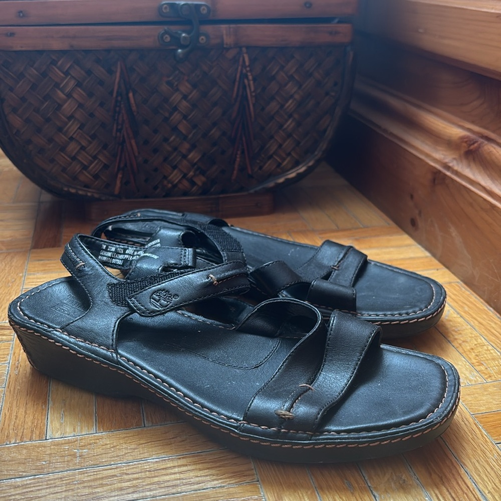 Timberland black leather sandals with Velcro strap, excellent condition 7
